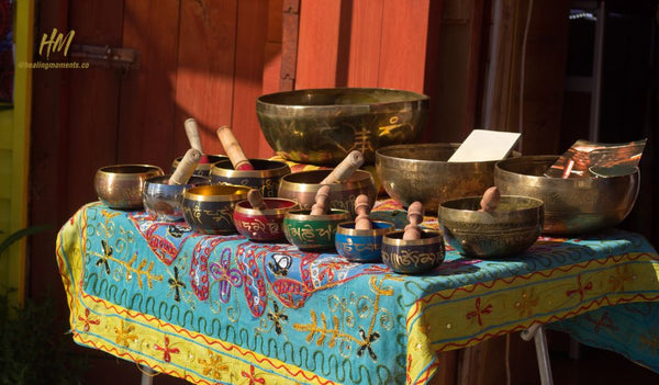 Tibetan-Singing-Bowl-Basics-Hand-Hammered-and-Machine-Made Healing Moments